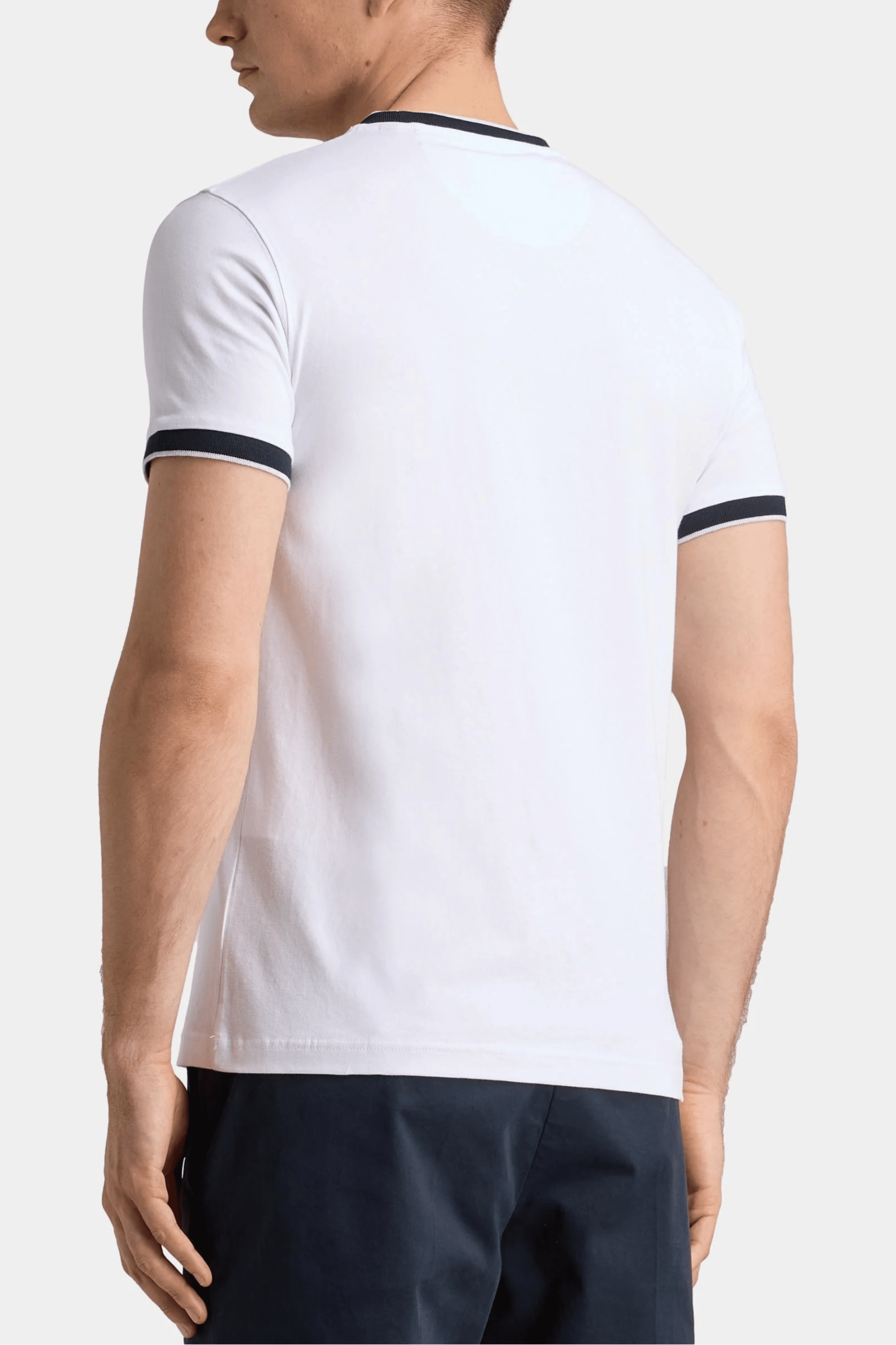 T-shirt Eden Park blanc en coton stretch coupe ajustée